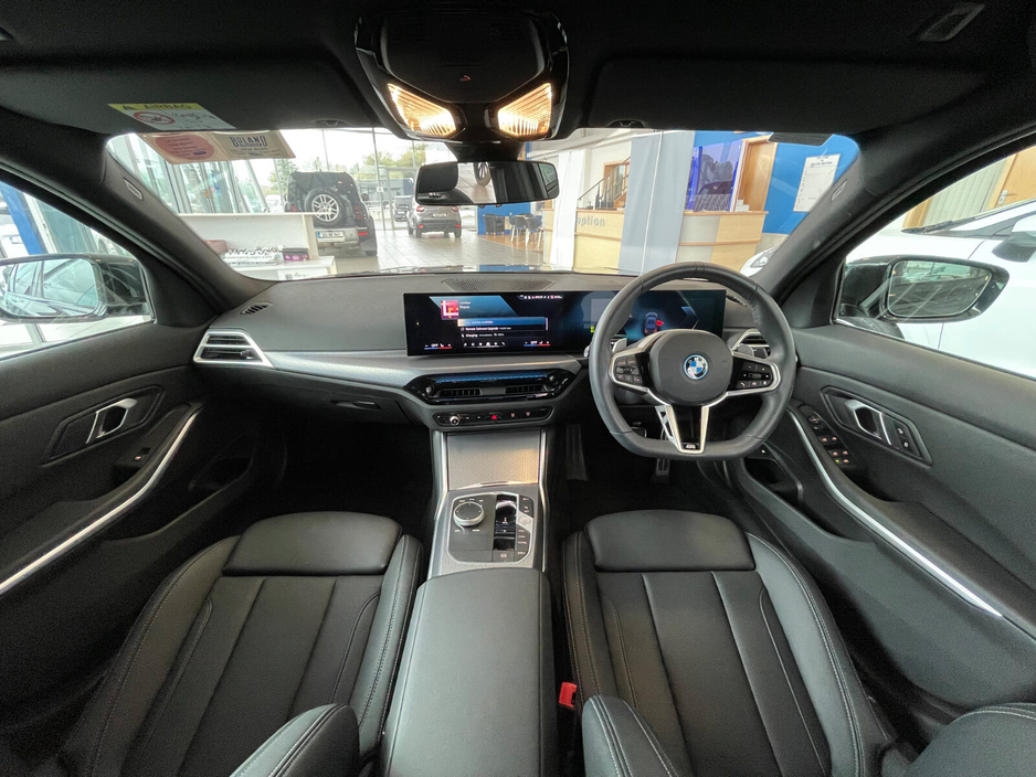 2025 BMW 3 Series 2L Petrol Plug-in Hybrid For Sale Images