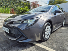 Toyota Corolla 1.8 HYBRID X SPEC / TAX €150