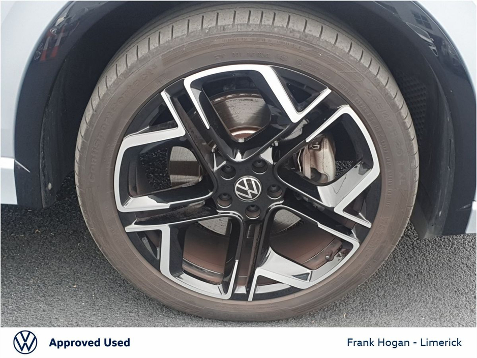 Volkswagen Tiguan 2.0 TDI 150HP R-Line DSG New Model Extras ! Call Paul Sheehan 0872299855+ — thumbnail 9