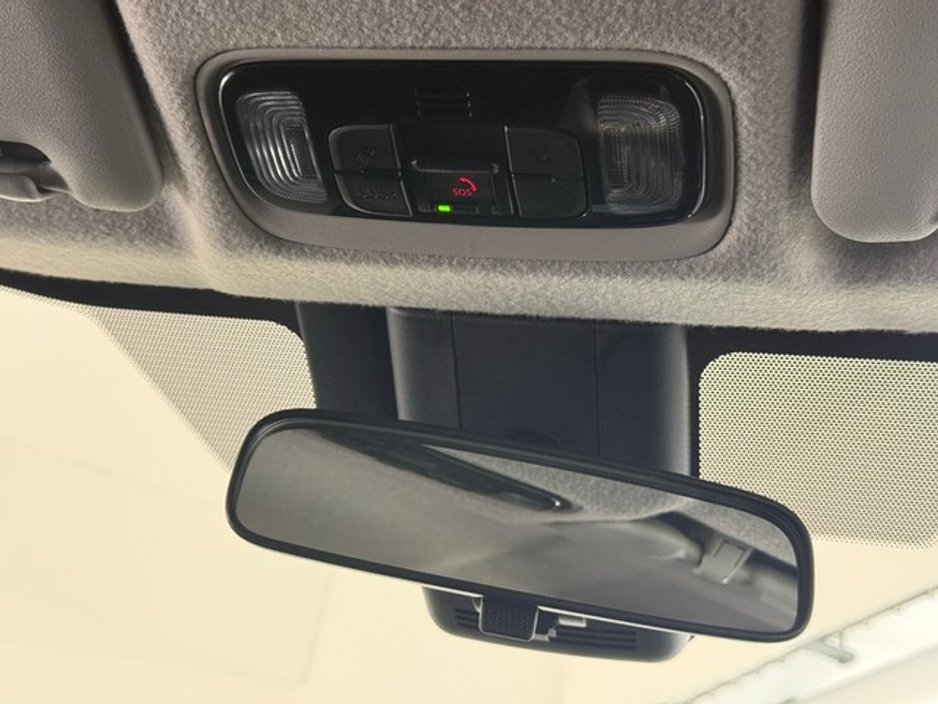 Toyota Yaris Luna Sport Hybrid — thumbnail 18