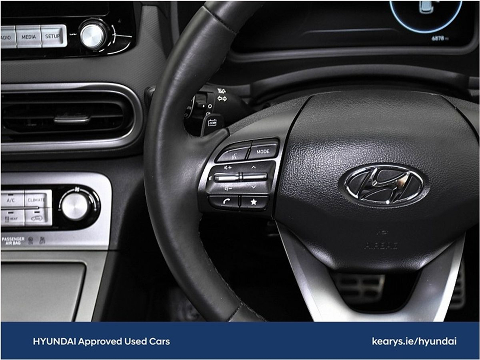 Hyundai Kona EV Premium 204 PMSM 64KWH — thumbnail 16