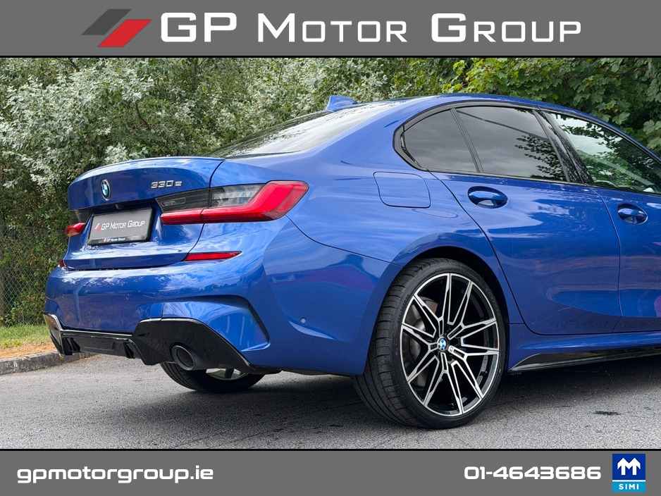 BMW 3 Series 330E M SPORT M PERFORMANCE *1 YEAR WARRANTY* — thumbnail 14