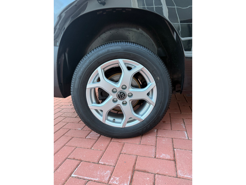 2022 Peugeot Partner 1.5L Diesel For Sale Images