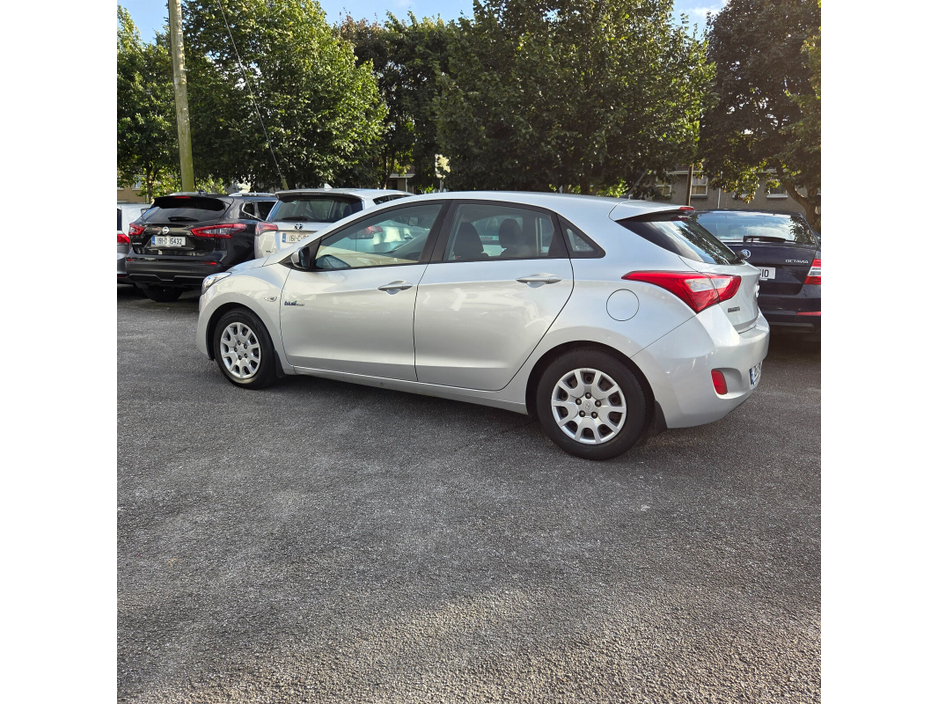 2013 Hyundai i30 1.4L Petrol For Sale Images