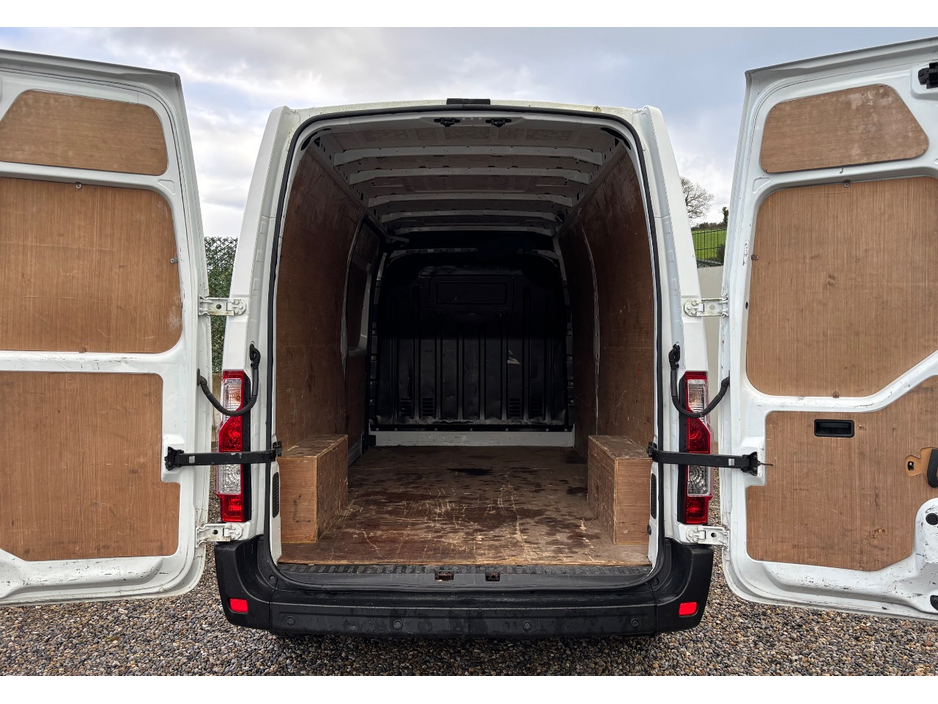 2017 Opel Movano 2.3L Diesel For Sale Images