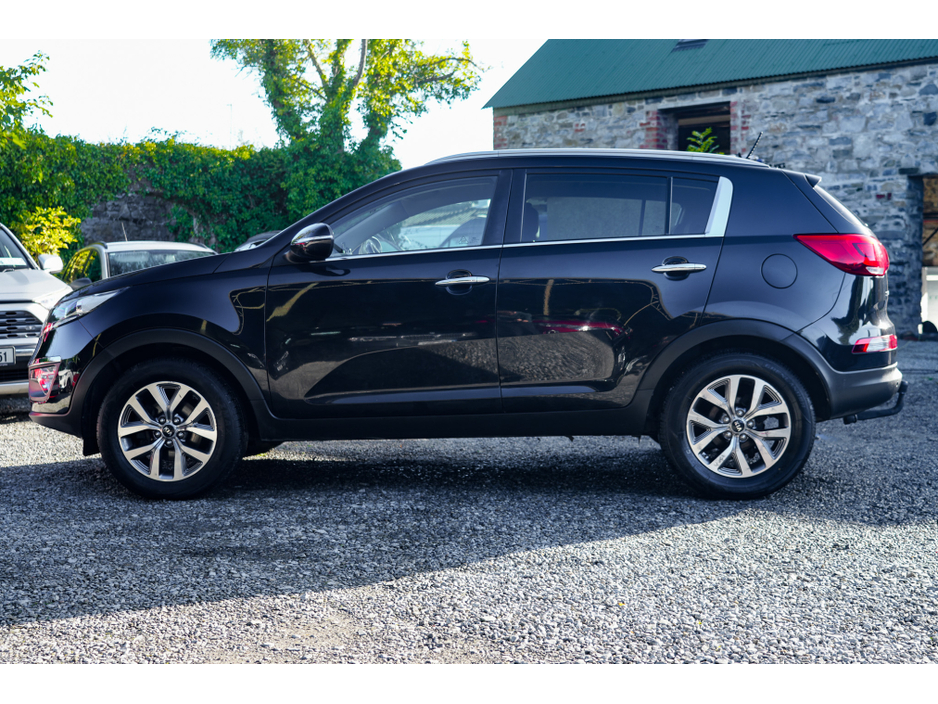 Kia Sportage 1.7 Diesel Manual — thumbnail 9