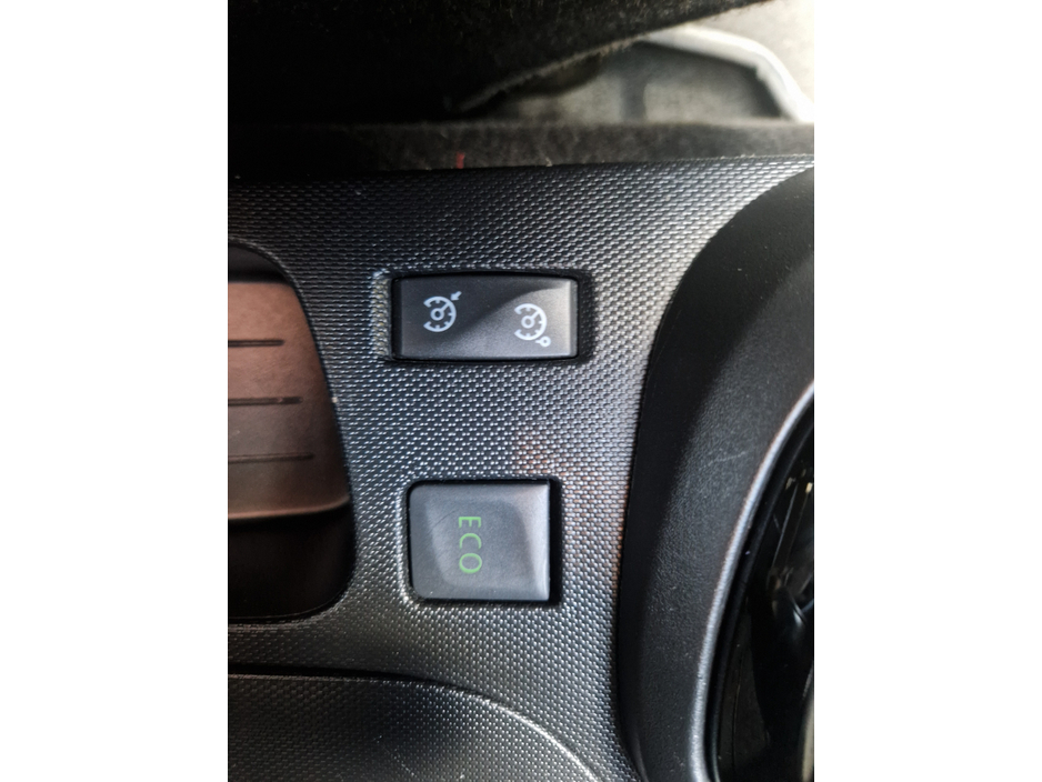2015 Renault Captur 1.2L Petrol For Sale Images