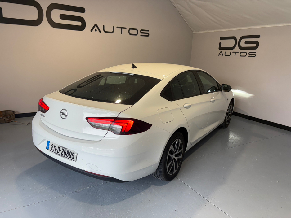 2021 Opel Insignia 1.5L Diesel For Sale Images