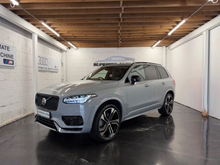 Volvo XC90 T8 PHEV 455hp Ultimate (Dark Theme)
