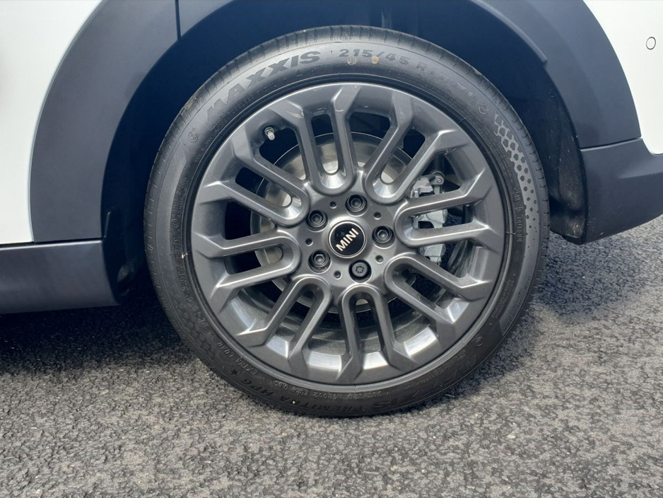 2026 MINI Hatch 1.5L Petrol For Sale Images