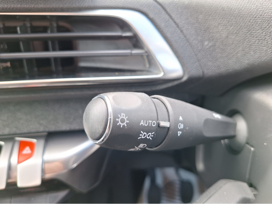 2022 Peugeot 3008 1.5L Diesel For Sale Images