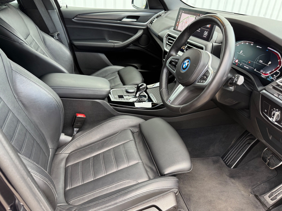 2022 BMW X3 2L Petrol Plug-in Hybrid For Sale Images