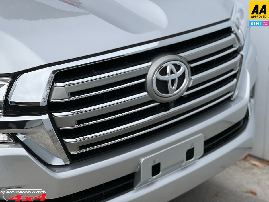 2022 Toyota Landcruiser 4.5L Diesel For Sale Images