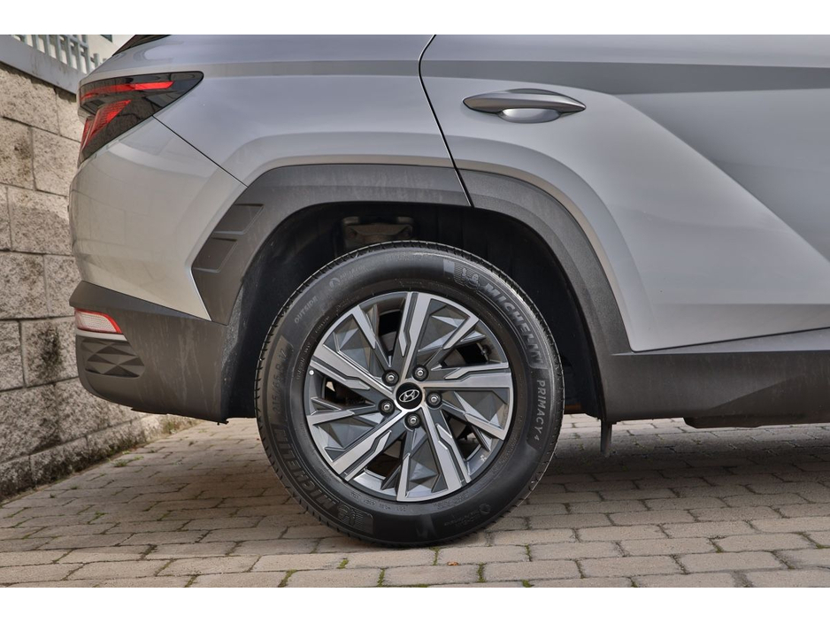 Hyundai Tucson 2WD Comfort Plus 4.99% APR — thumbnail 5