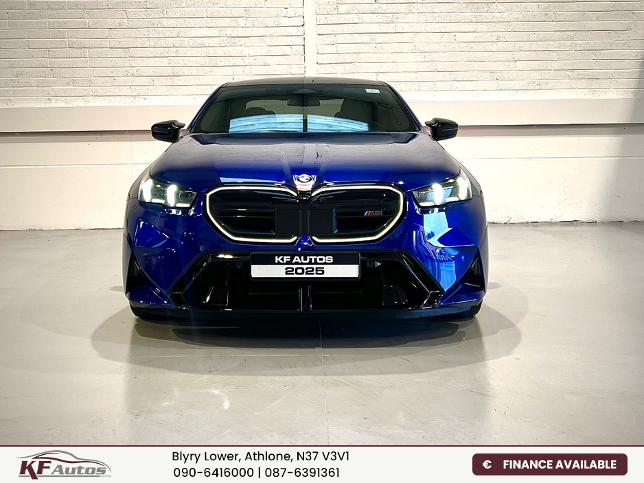 2025 BMW M5 4.5L Petrol Plug-in Hybrid For Sale Images