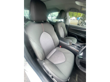 2017 Toyota Camry 2.5L Petrol Hybrid For Sale Images