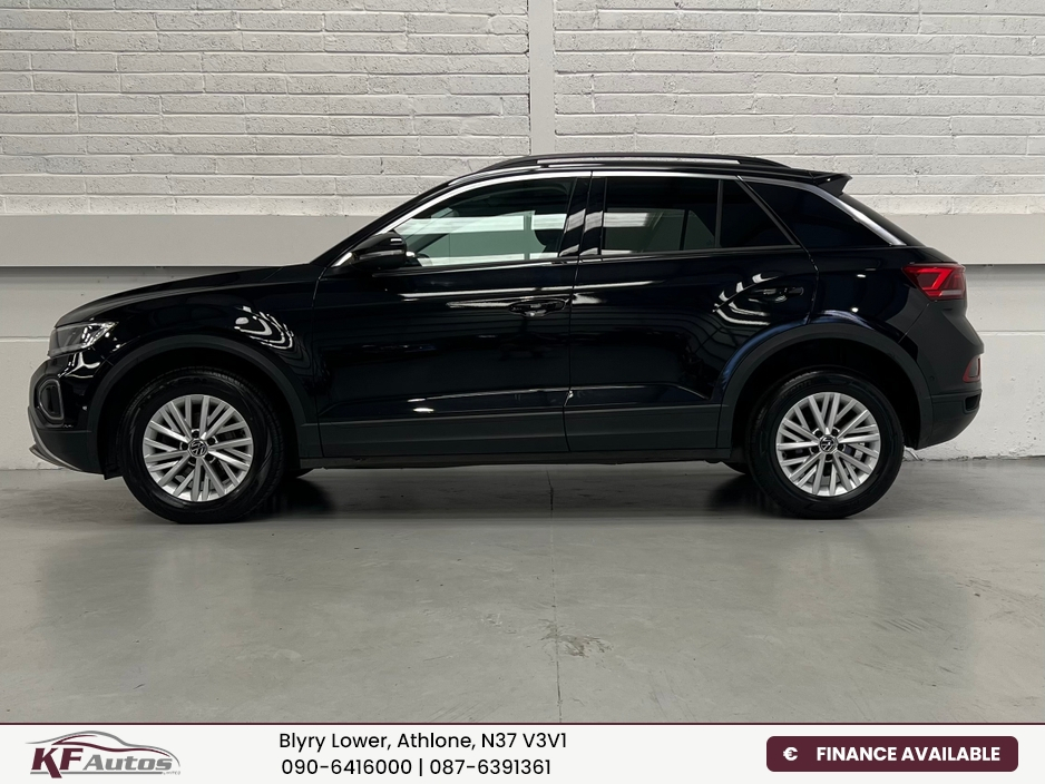 2022 Volkswagen T-Roc 2L Diesel For Sale Images