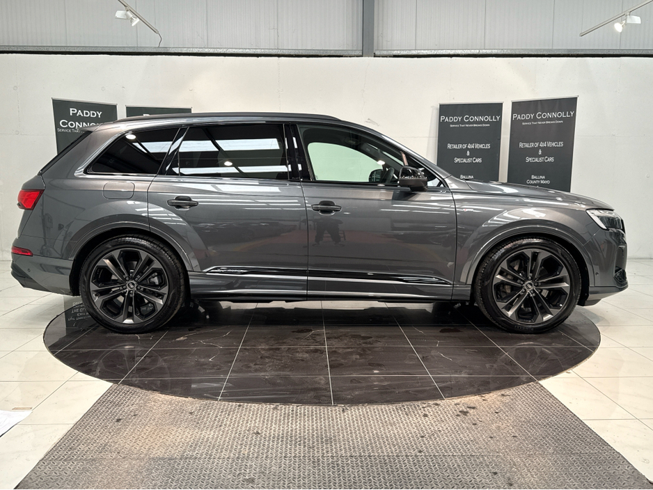 2025 Audi Q7 3L Diesel For Sale Images