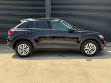 2023 Volkswagen T-Roc 2L Diesel For Sale Images