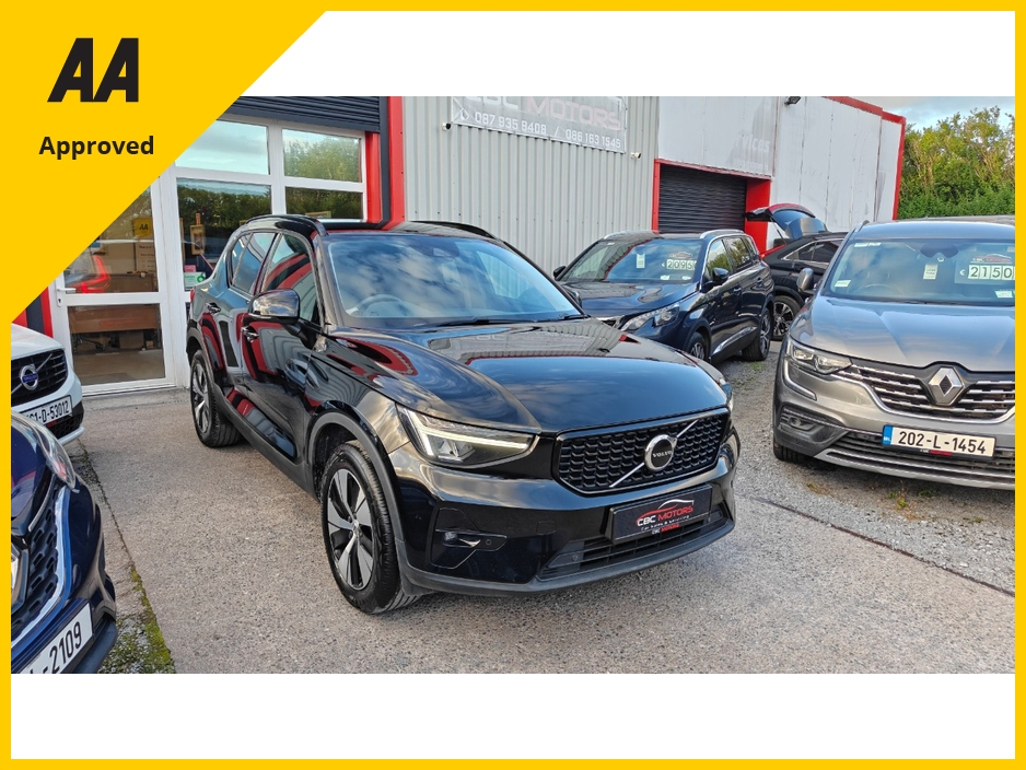 2022 Volvo XC40 For Sale Images