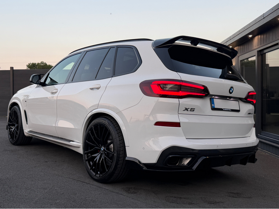 2021 BMW X5 3L Petrol Plug-in Hybrid For Sale Images