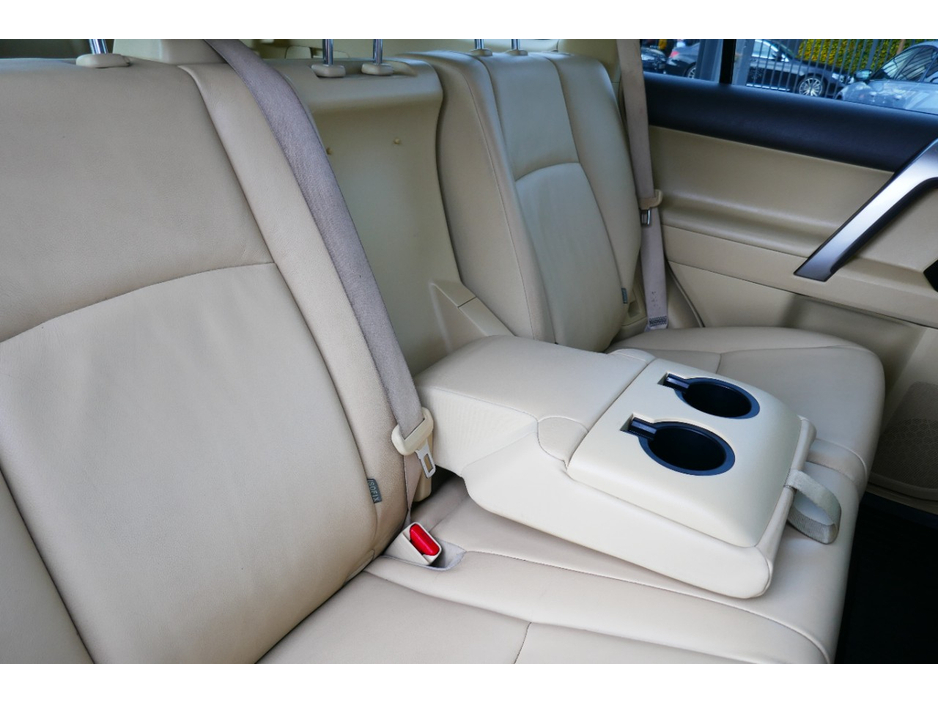 2015 Toyota Landcruiser 3L Diesel For Sale Images