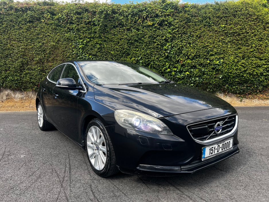 Used Volvo V40 2015 in Dublin