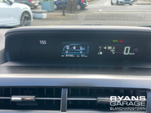 2019 Toyota Prius Alpha 1.8L Petrol Hybrid For Sale Images