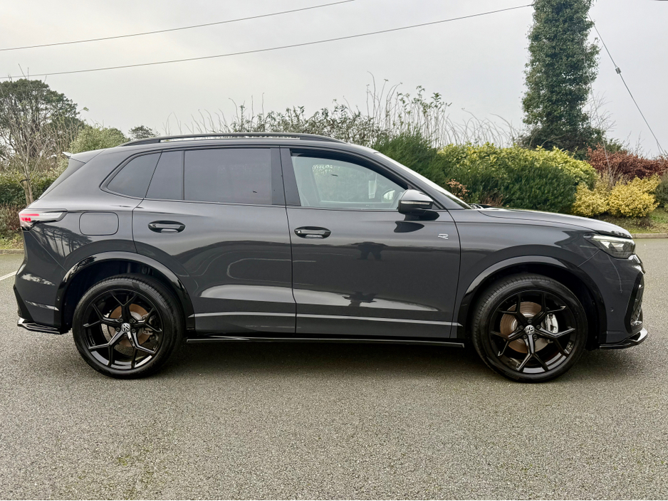 2025 Volkswagen Tiguan 1.5L Petrol Plug-in Hybrid For Sale Images