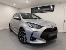 2022 Toyota Yaris 1.5L Hybrid For Sale Images