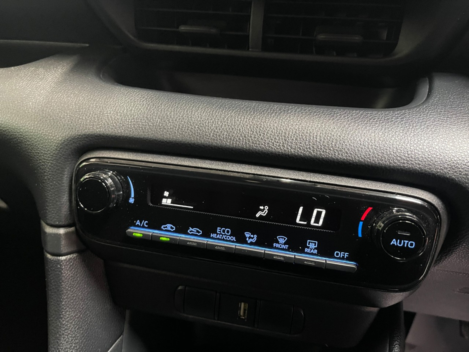2020 Toyota Yaris 1.5L Petrol Hybrid For Sale Images