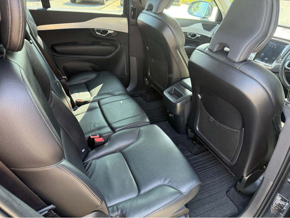 2019 Volvo XC90 2L Diesel For Sale Images