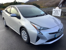 2017 Toyota Prius 1.8L Petrol Hybrid For Sale Images