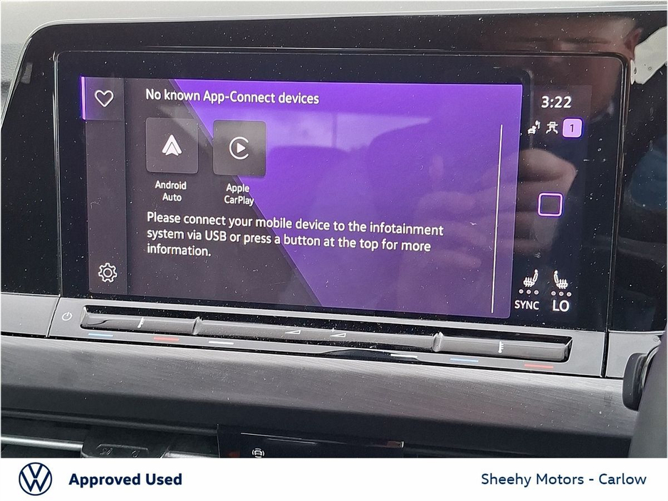 Volkswagen Golf 2.0TDI STYLE 5DR — thumbnail 17