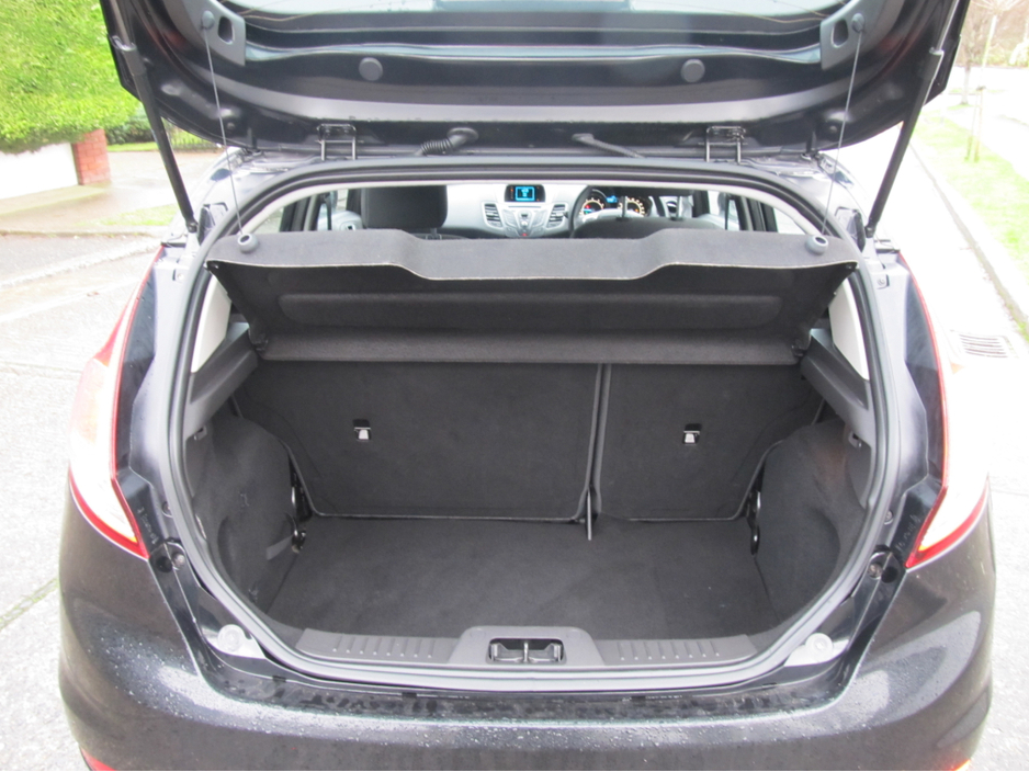 2015 Ford Fiesta 1.2L Petrol For Sale Images