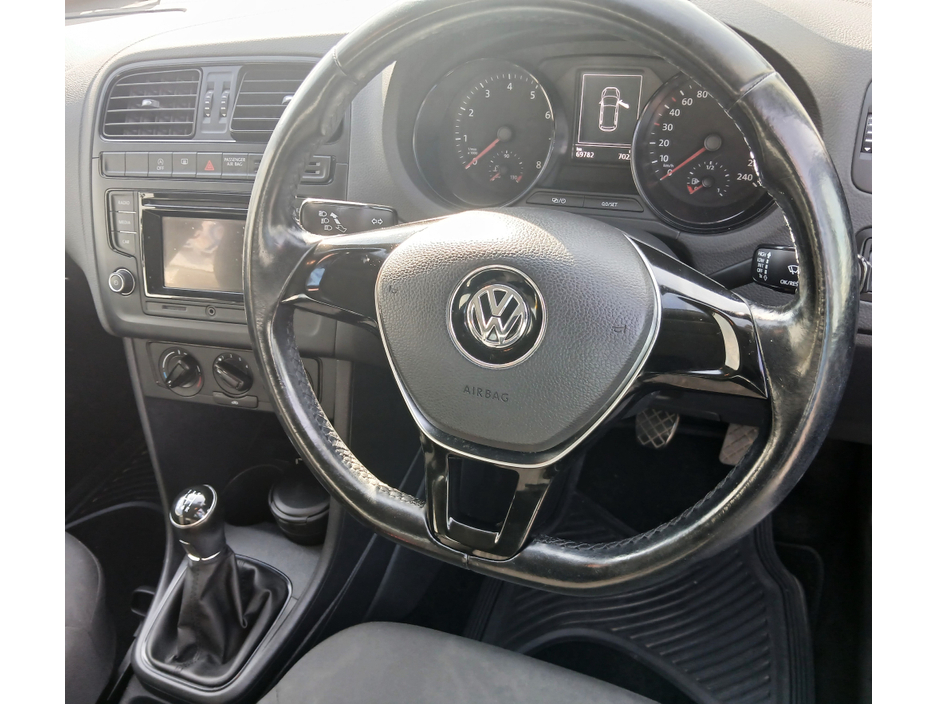 2015 Volkswagen Polo 1L Petrol For Sale Images