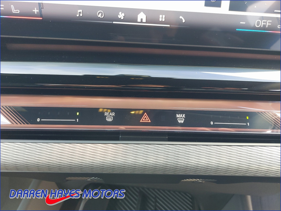 2025 BMW 5 Series 2L Petrol Plug-in Hybrid For Sale Images