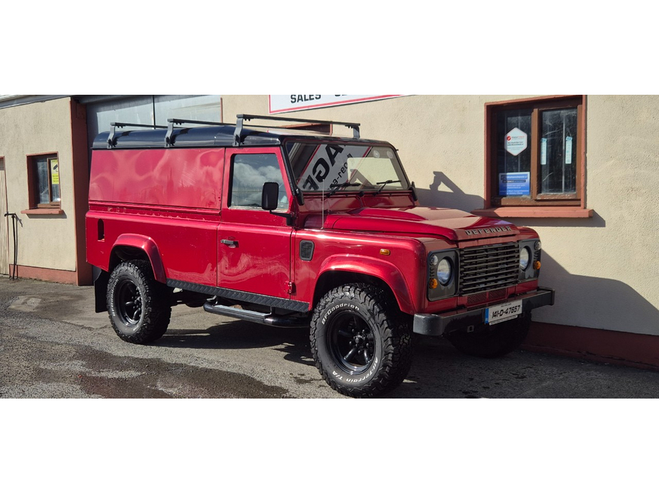 2014 Land Rover Defender 2.2L Diesel For Sale Images