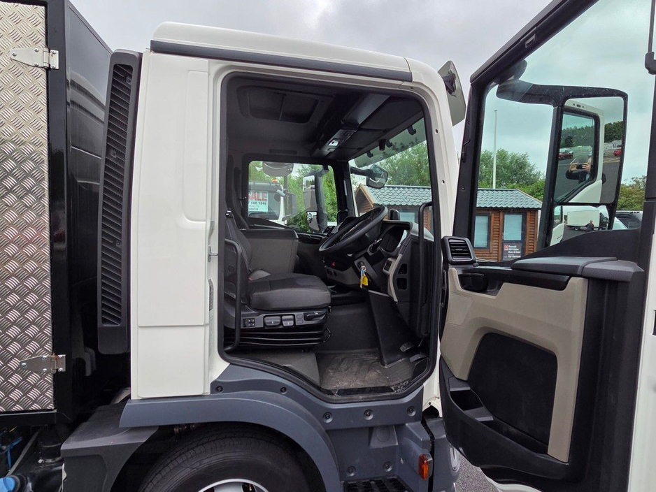 2025 MAN TGL 4.6L Other For Sale Images