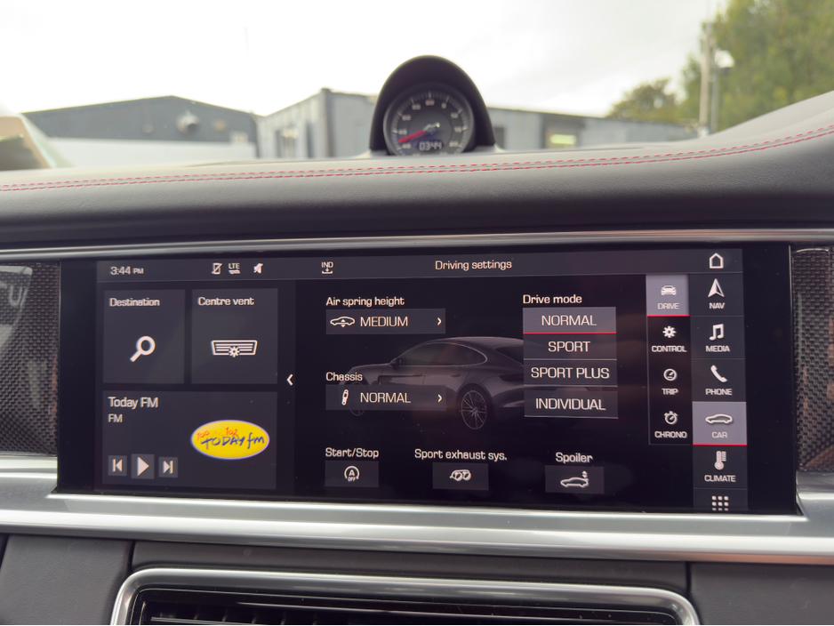 2019 Porsche Panamera 4.1L Petrol For Sale Images