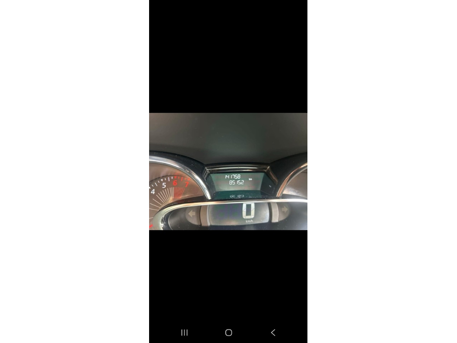 Renault Clio IV EXPRESSION 1.2 PETROL 4DR — thumbnail 5