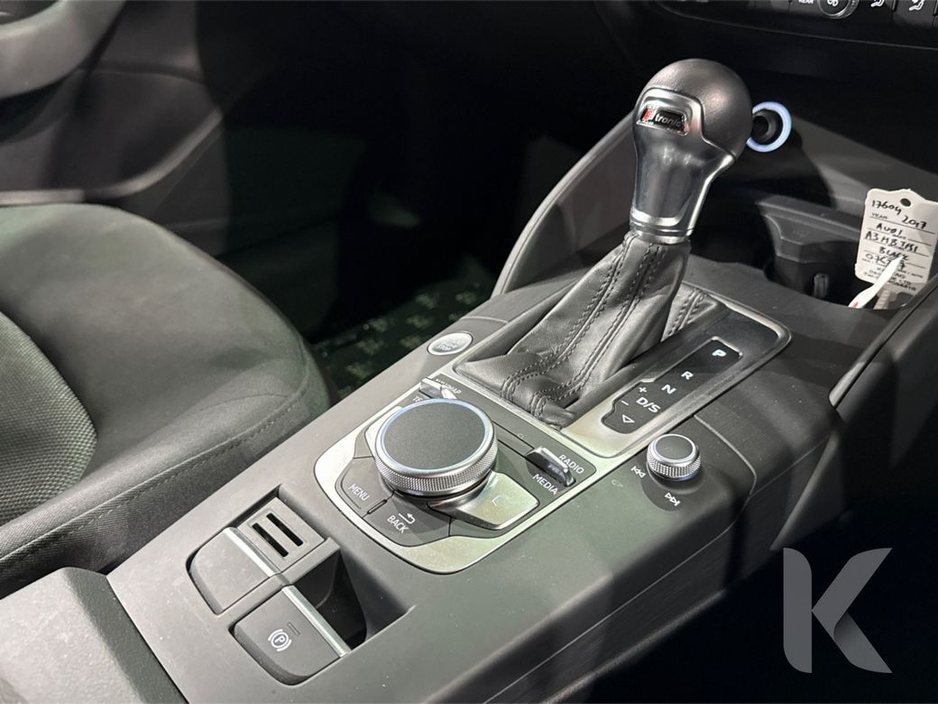 Audi A3 1.4 TFSI AUTOMATIC - FACTORY ALLOYS - PUSH BUTTON START/STOP - REAR CAMERA - MULTI FUNCTION STEERING WHEEL - CRUISE CONTROL — thumbnail 21