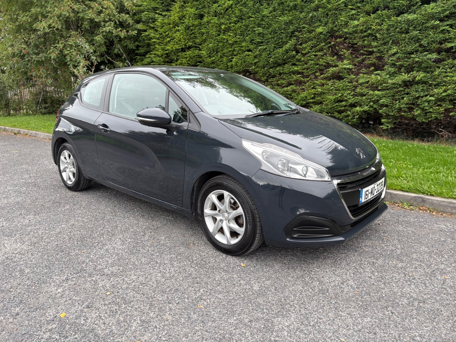 2016 Peugeot 208 For Sale Images