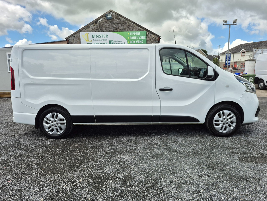 2021 Renault Trafic 2L Diesel For Sale Images