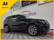 Land Rover Discovery Sport P300E...