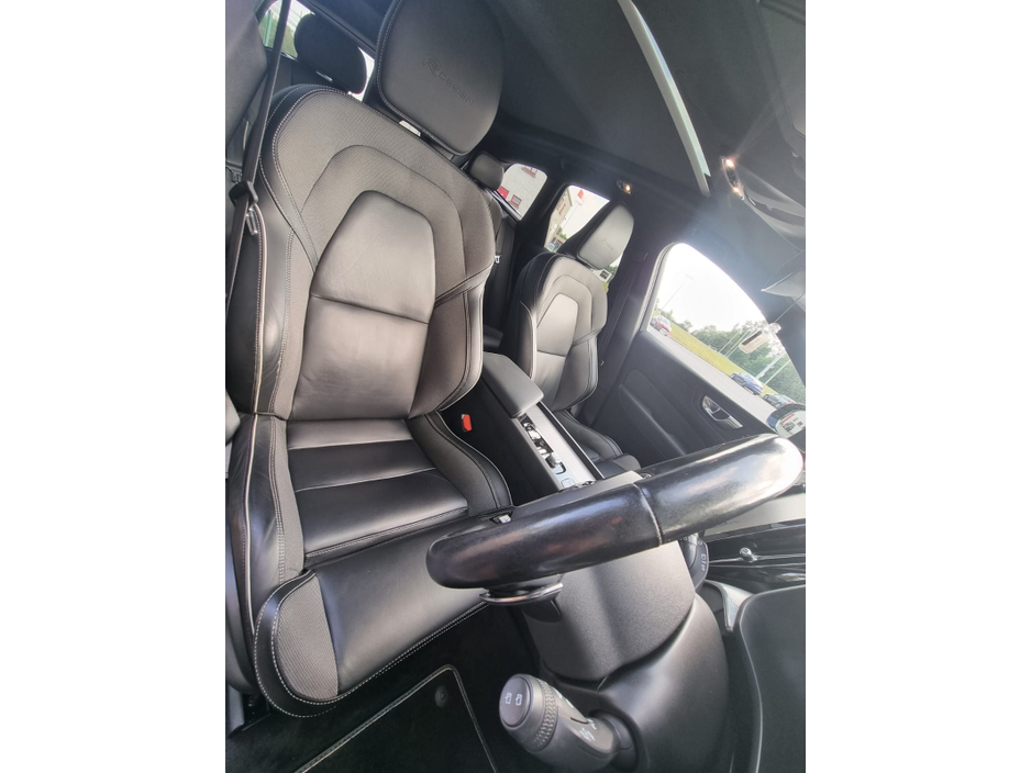 2020 Volvo XC60 2L Petrol Plug-in Hybrid For Sale Images