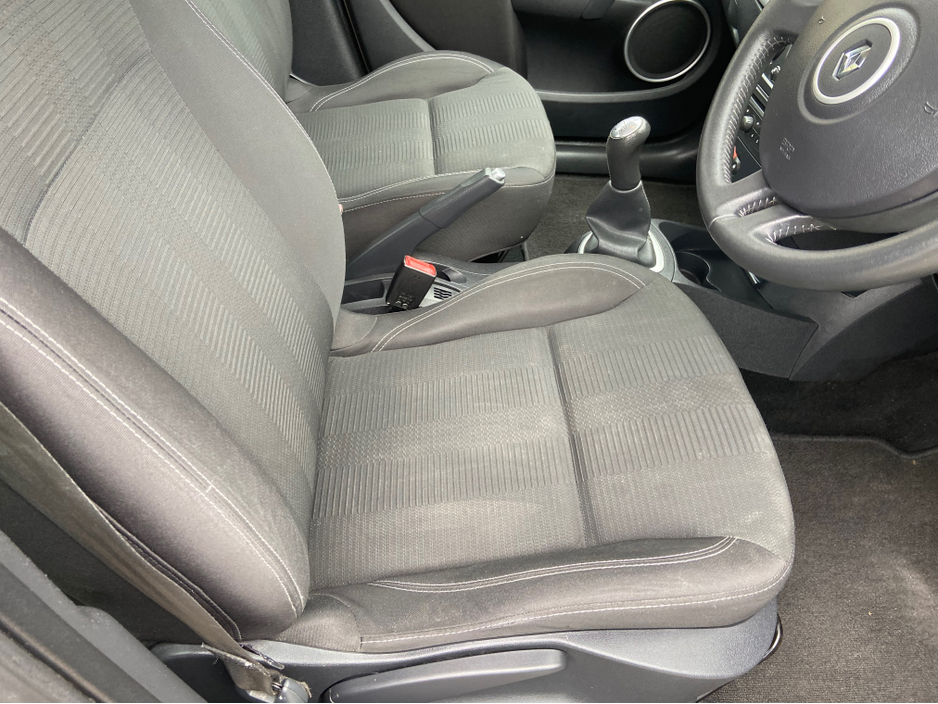 2010 Renault Clio 1.1L Other For Sale Images