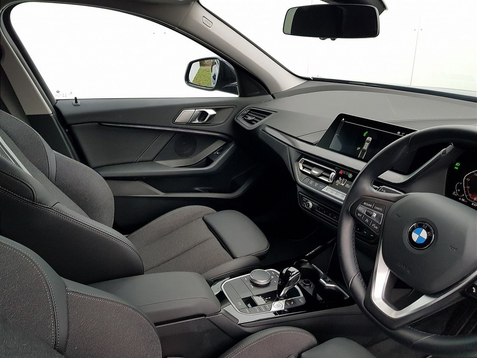 BMW 1 Series 116d Sport — thumbnail 12