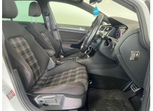 2017 Volkswagen Golf 2.0L Petrol For Sale Images