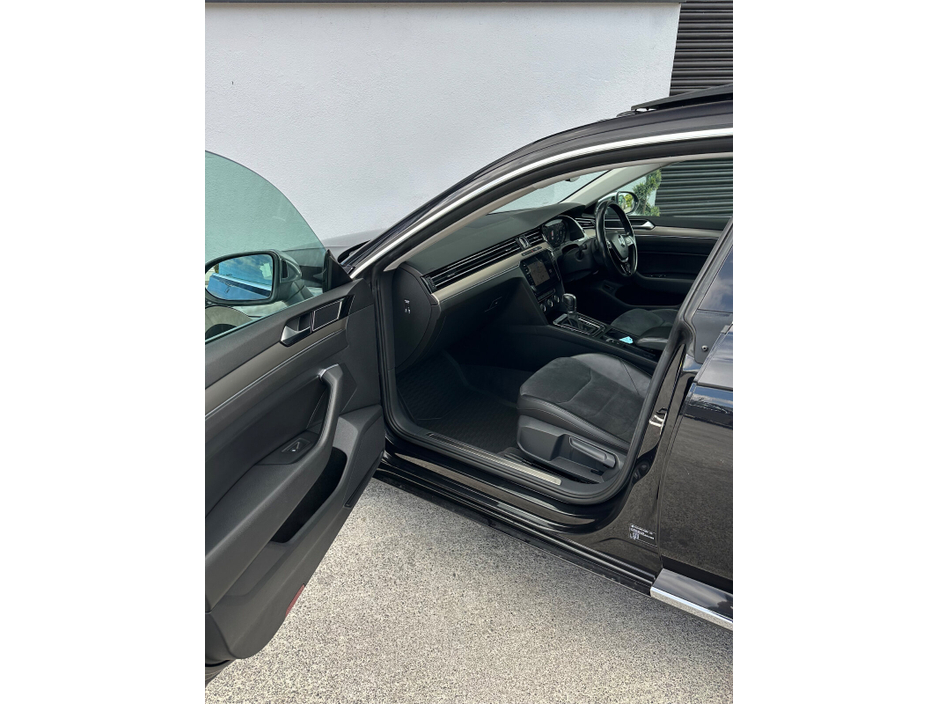 2018 Volkswagen Arteon 2L Diesel For Sale Images